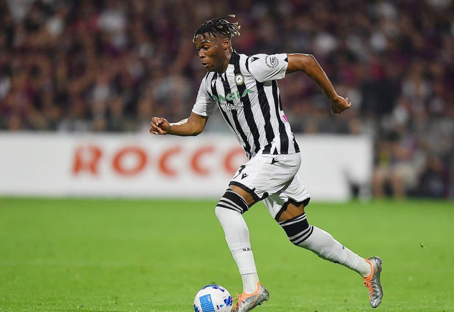 在中距离轻 在中距离轻